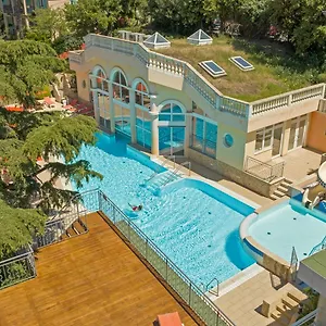 3* Aparthotel Les Tourelles